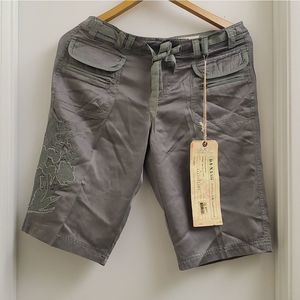 😍NWT Vintage Da-Nang Grey cargo shorts size S